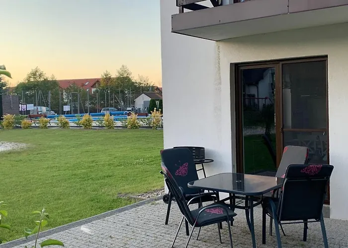 公寓 Szafirowy Z Basenem Kolo Leby *